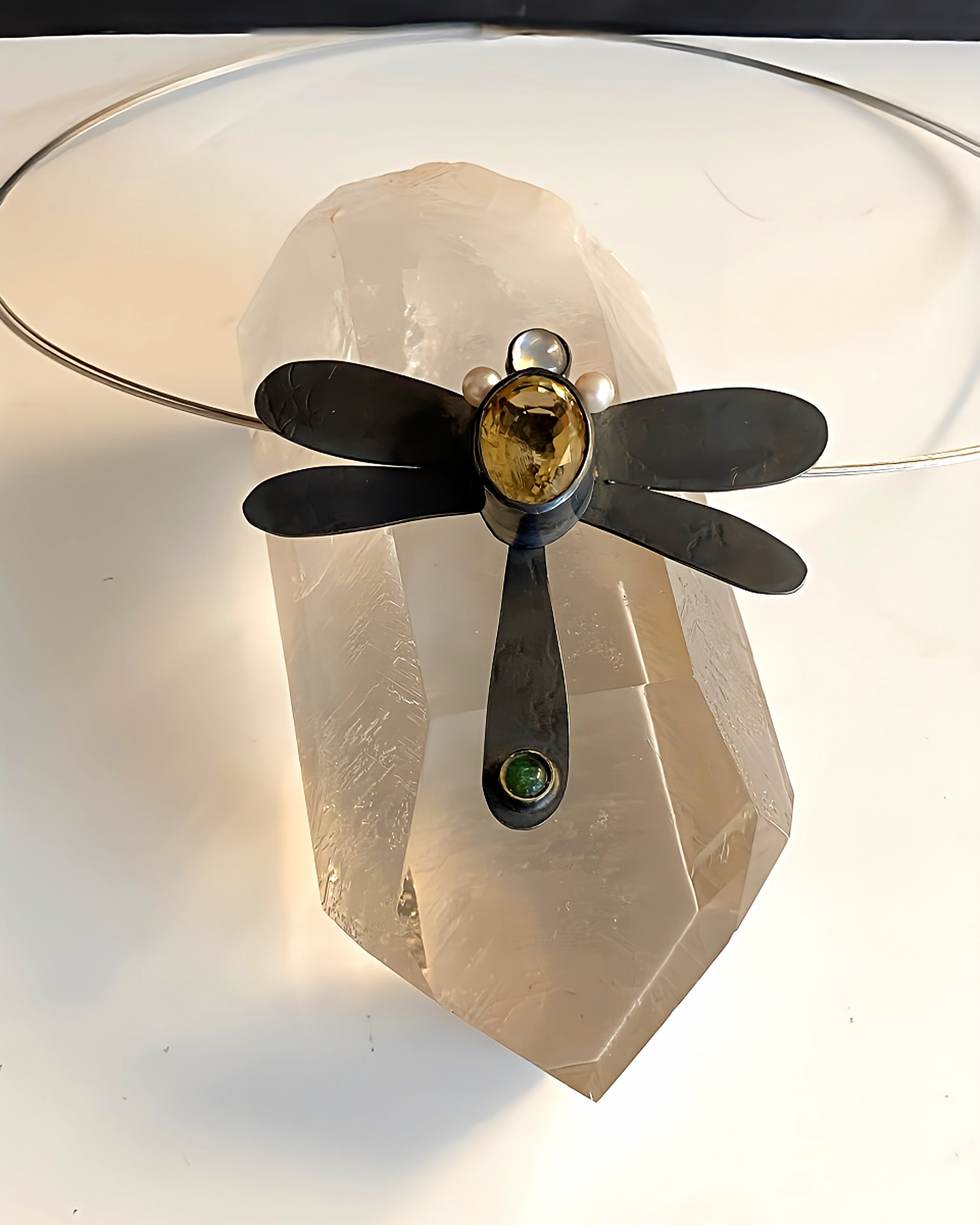 Stahlseilcollier mit handgefertigter Libelle 