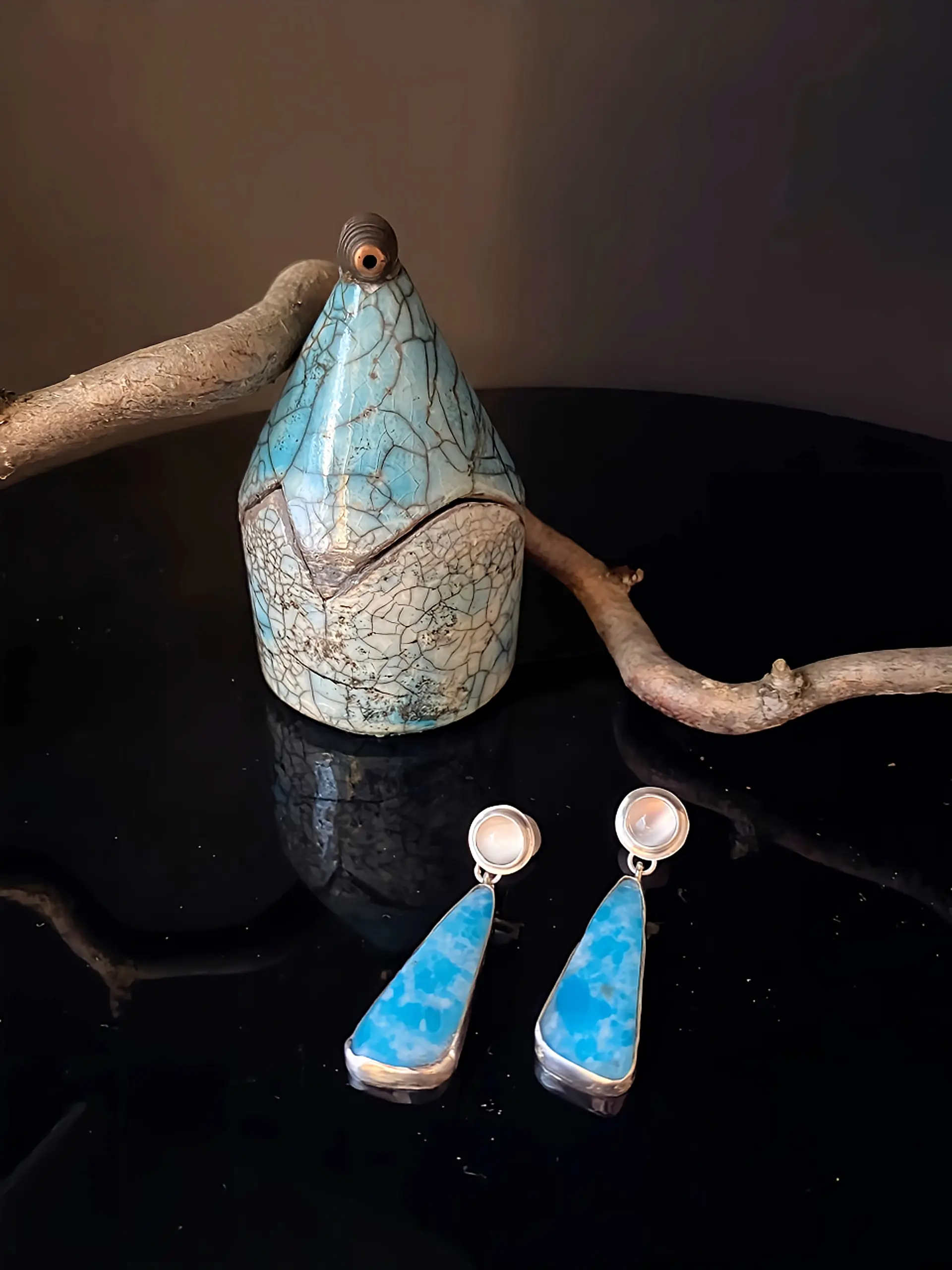 Aparte handgefertigte Ohrstecker