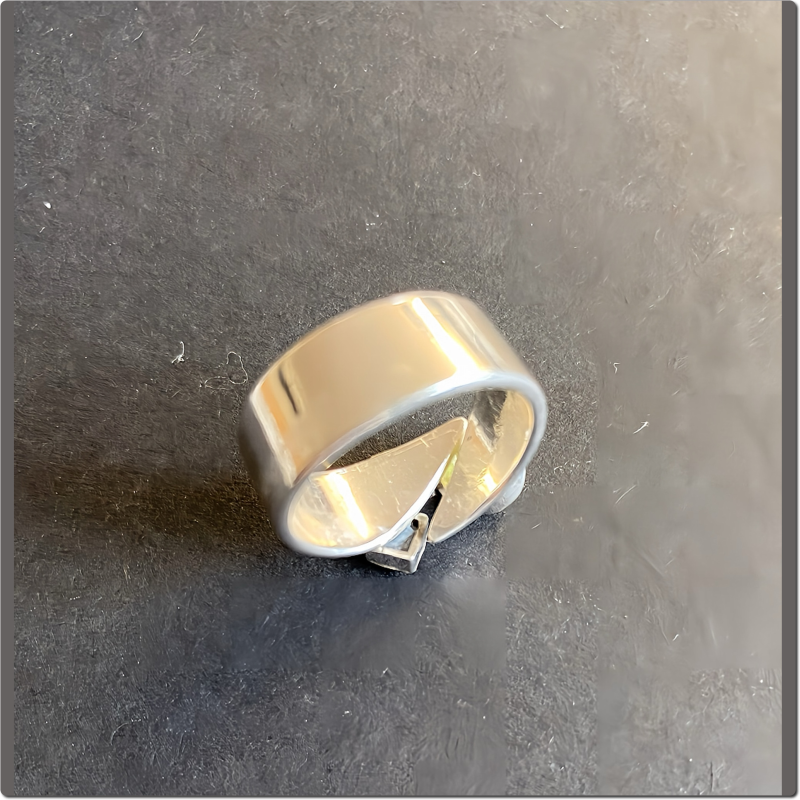 Peridot und Rohdiamanten Ring Gr. 53