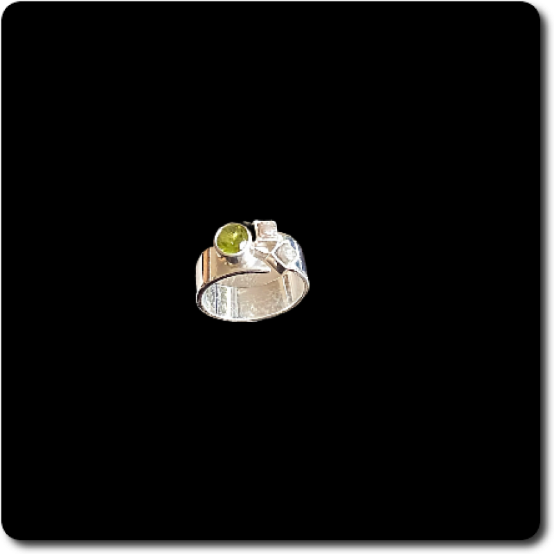 Peridot und Rohdiamanten Ring Gr. 53