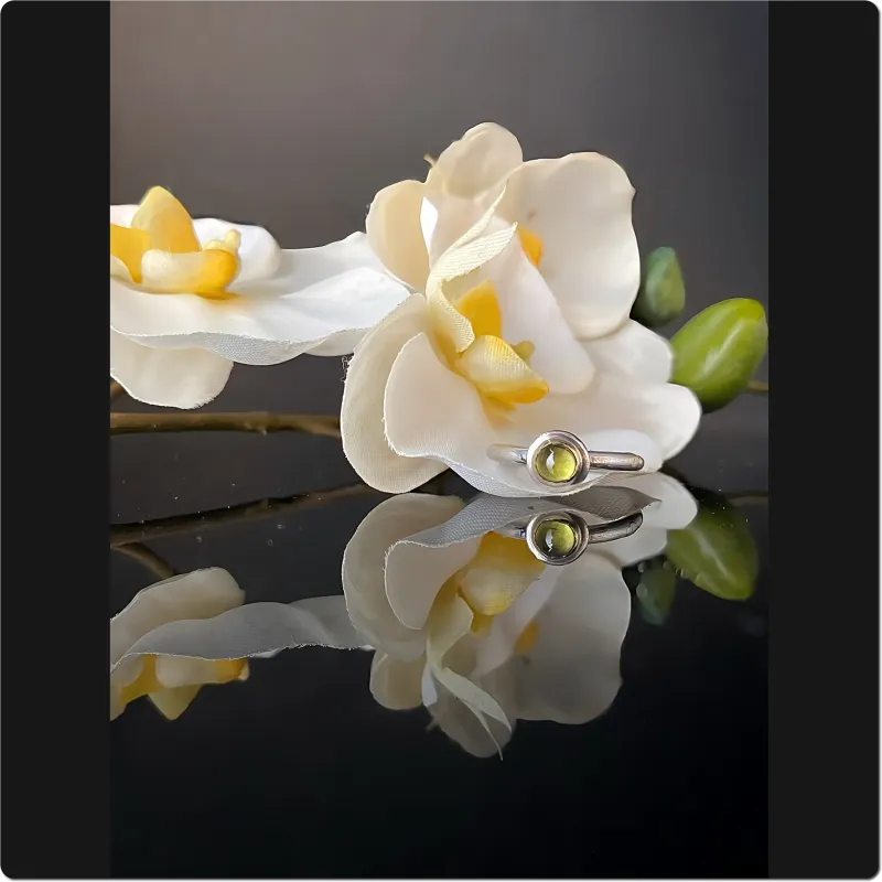 Silberner Ring mit grünem Turmalin Gr. 54